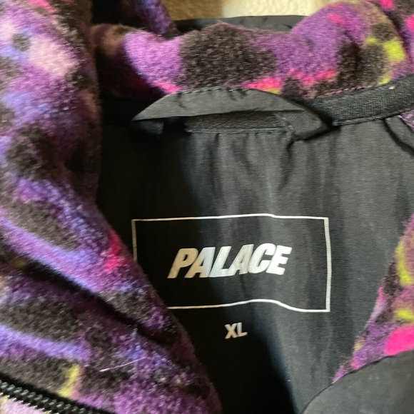 PALACE TREKNO FLEECE XL. EXCELLENT BARELY USED CONDITION. COMES W ORIGINAL BAG - Picture 5 of 5